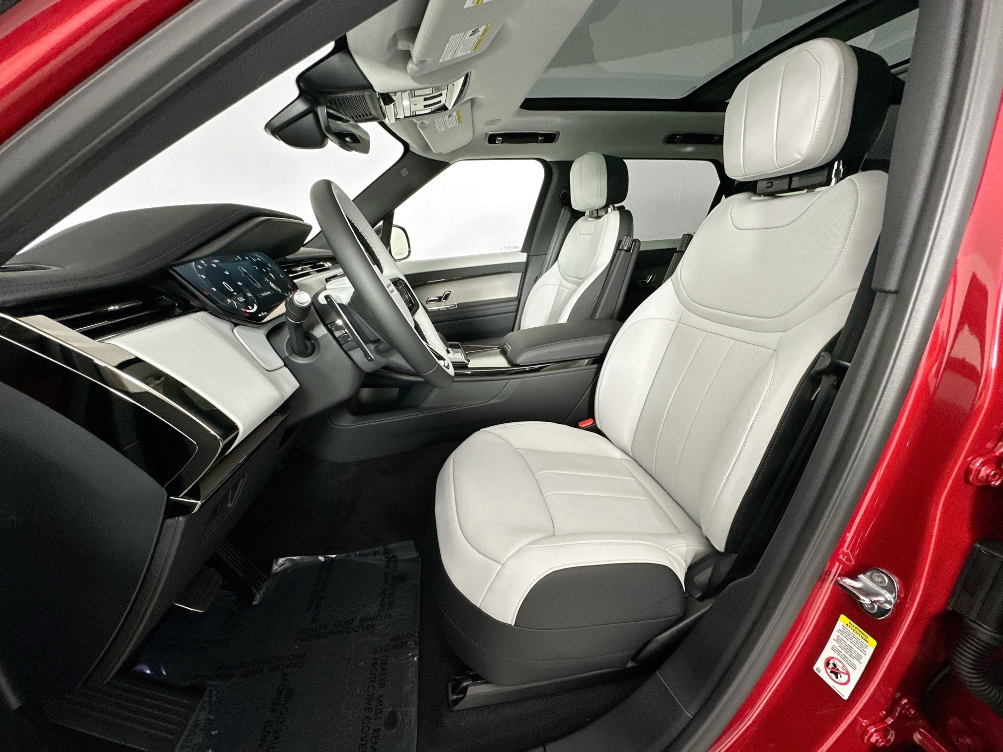 new 2025 Land Rover Range Rover Sport car, priced at $96,935