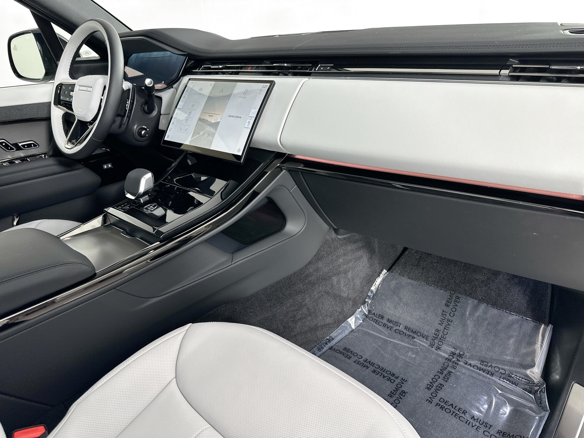 new 2025 Land Rover Range Rover Sport car, priced at $96,935