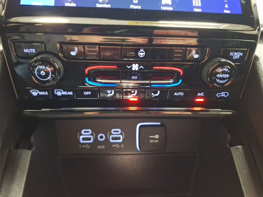 new 2025 Jeep Grand Cherokee car, priced at $50,485