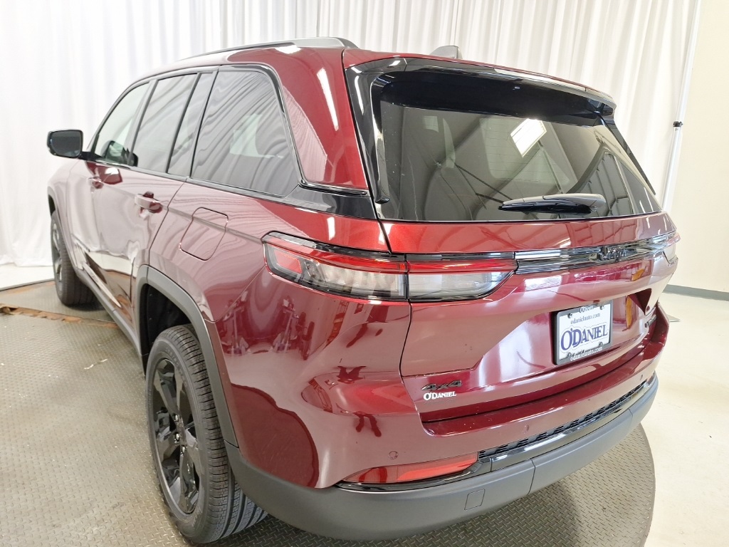 new 2025 Jeep Grand Cherokee car, priced at $50,485