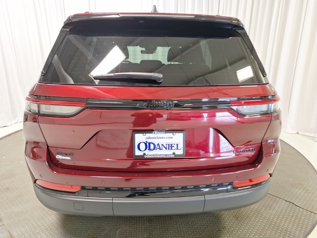 new 2025 Jeep Grand Cherokee car, priced at $50,485