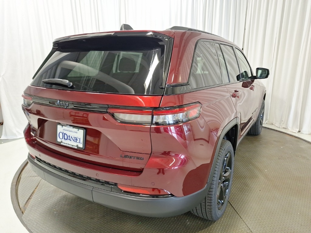 new 2025 Jeep Grand Cherokee car, priced at $50,485