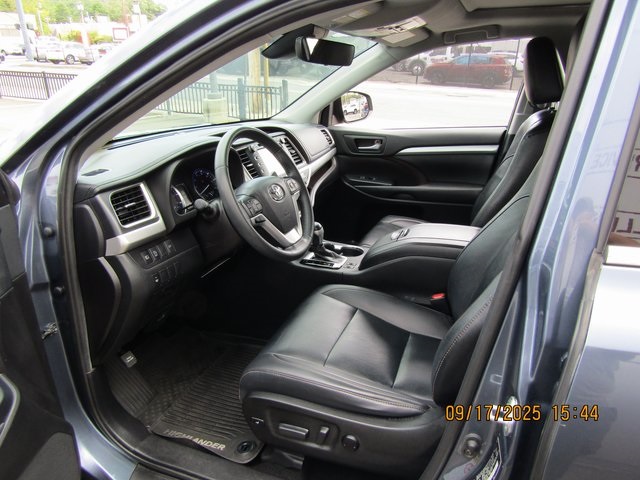 used 2019 Toyota Highlander car, priced at $22,999
