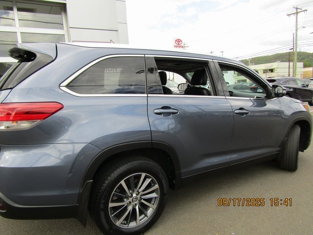 used 2019 Toyota Highlander car, priced at $22,999