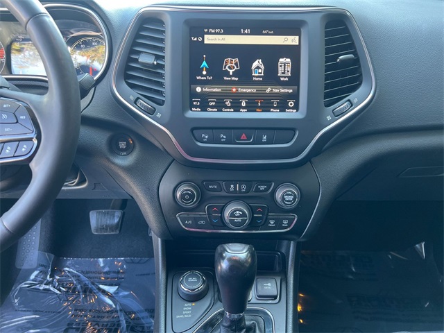 used 2023 Jeep Cherokee car, priced at $21,811