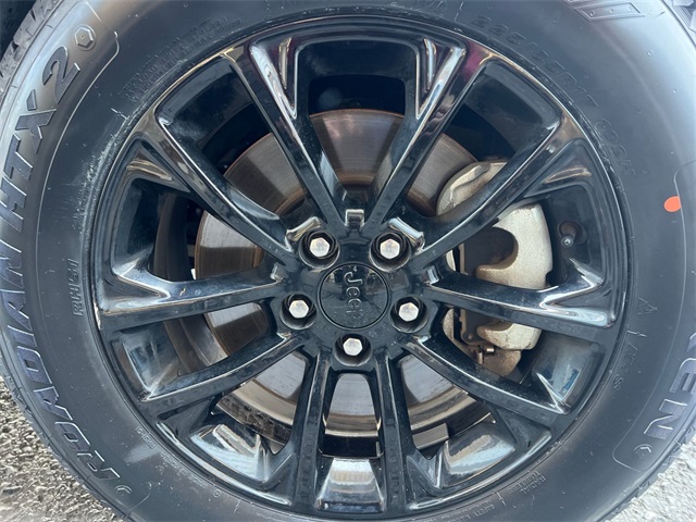 used 2023 Jeep Cherokee car, priced at $21,811