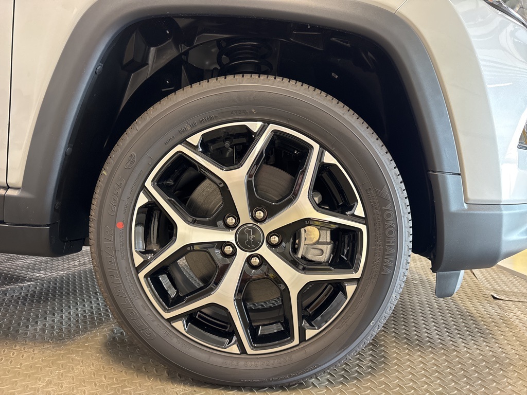 new 2025 Jeep Compass car, priced at $32,743