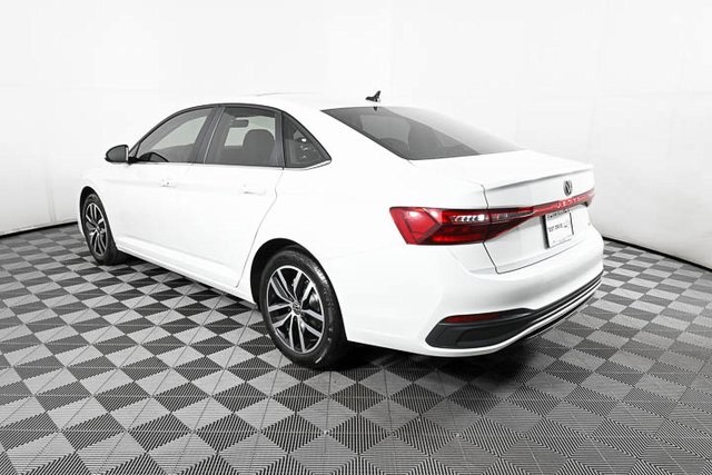 new 2025 Volkswagen Jetta car, priced at $27,654