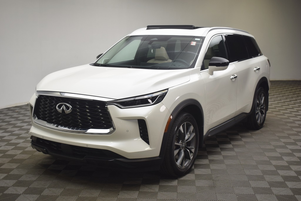 used 2025 INFINITI QX60 car, priced at $47,500
