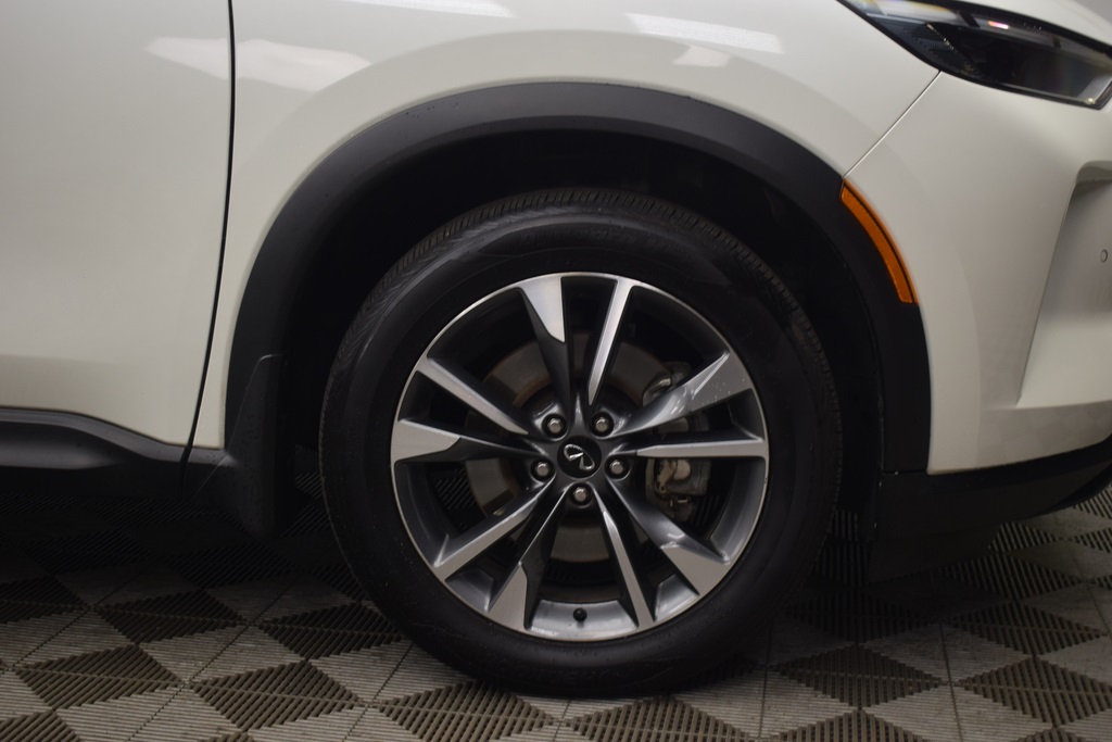 used 2025 INFINITI QX60 car, priced at $47,500