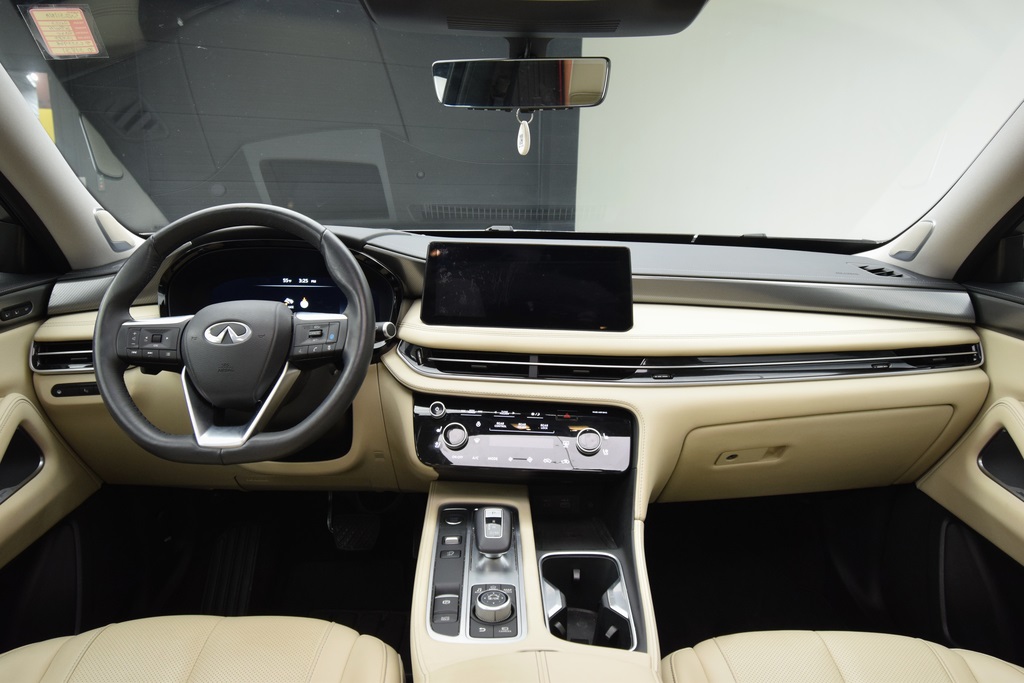 used 2025 INFINITI QX60 car, priced at $47,500