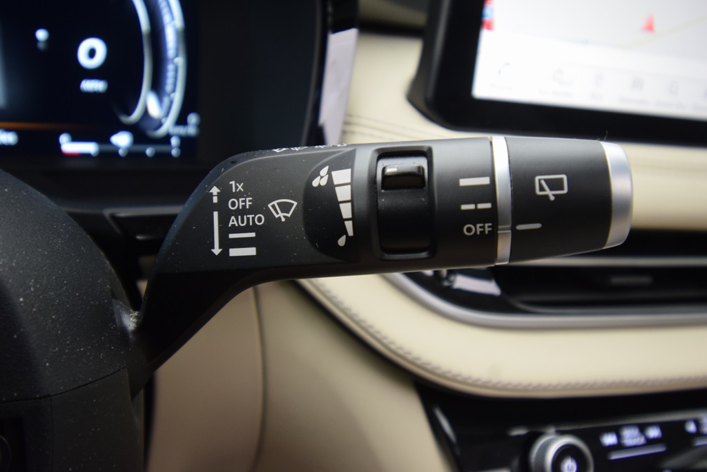 used 2025 INFINITI QX60 car, priced at $47,500