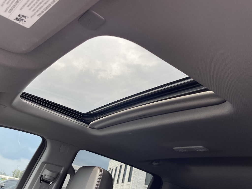 used 2022 GMC Sierra 1500 car, priced at $50,000