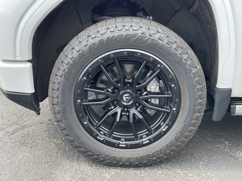 used 2022 GMC Sierra 1500 car, priced at $50,000
