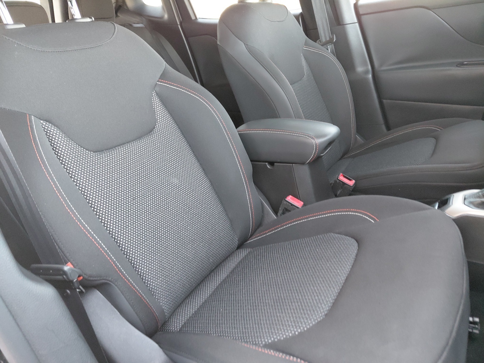 used 2016 Jeep Renegade car, priced at $9,332