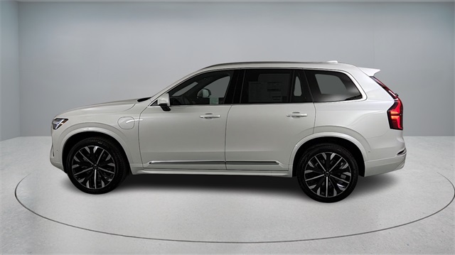 new 2026 Volvo XC90 Plug-In Hybrid car, priced at $81,875