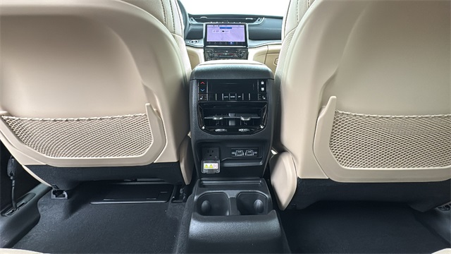 new 2025 Jeep Grand Cherokee L car, priced at $50,643
