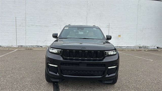 new 2025 Jeep Grand Cherokee L car, priced at $50,643