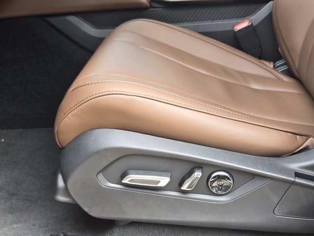 new 2026 Acura MDX car, priced at $61,350