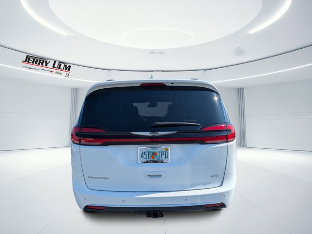 used 2022 Chrysler Pacifica car, priced at $34,479