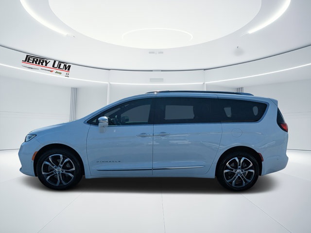used 2022 Chrysler Pacifica car, priced at $34,479