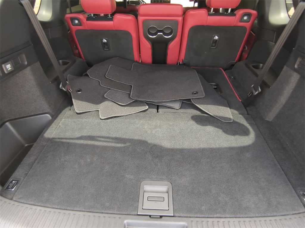 used 2022 Acura MDX car, priced at $37,631