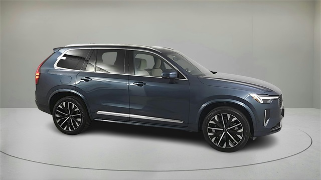 new 2025 Volvo XC90 car, priced at $69,155