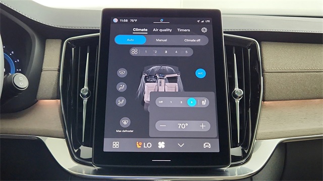new 2025 Volvo XC90 car, priced at $69,155