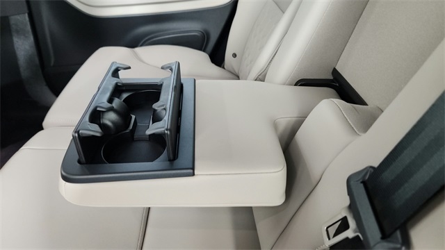 new 2025 Volvo XC90 car, priced at $69,155