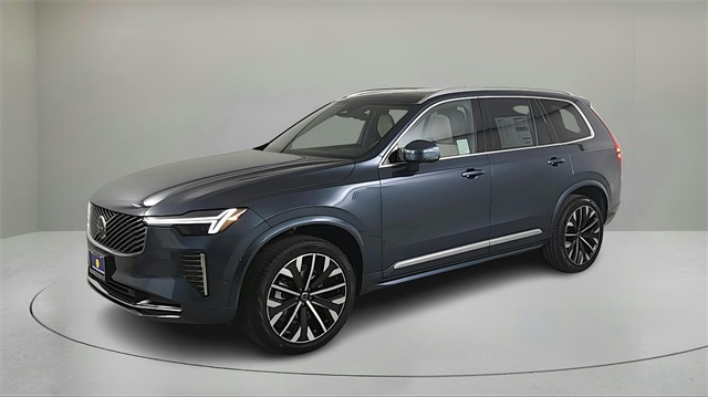 new 2025 Volvo XC90 car, priced at $69,155
