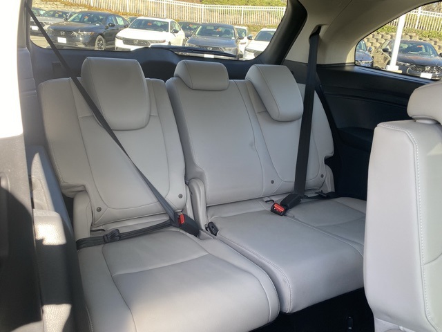 new 2026 Honda Odyssey car, priced at $43,372