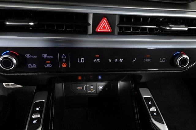 new 2025 Kia Sorento car, priced at $40,745