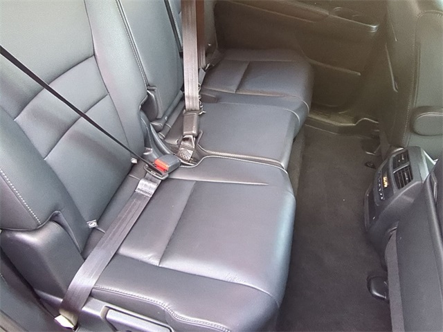 used 2022 Honda Pilot car, priced at $32,811