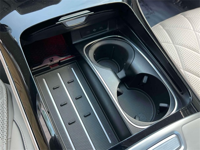 used 2022 Mercedes-Benz S-Class car, priced at $73,157