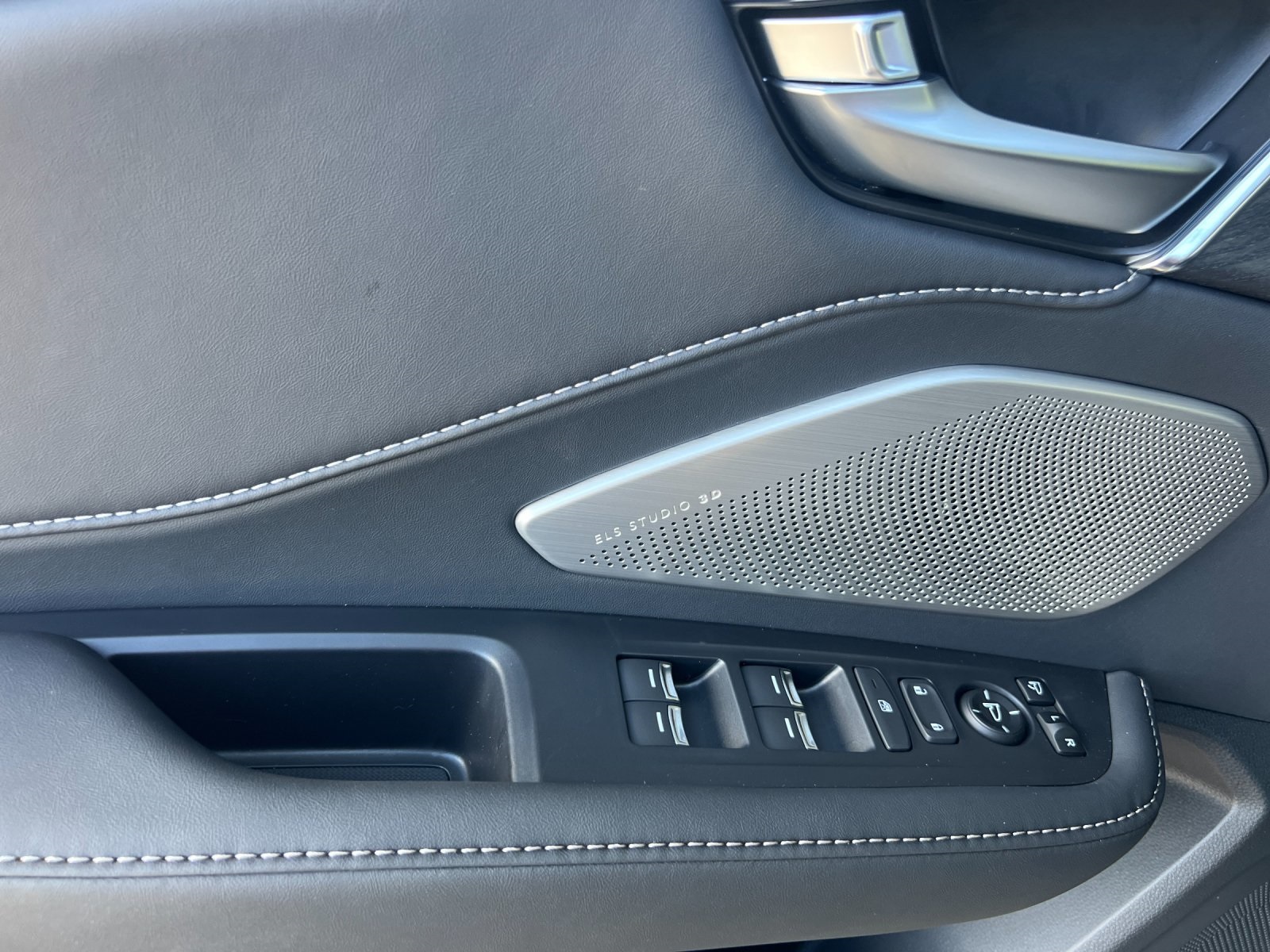 new 2025 Acura RDX car