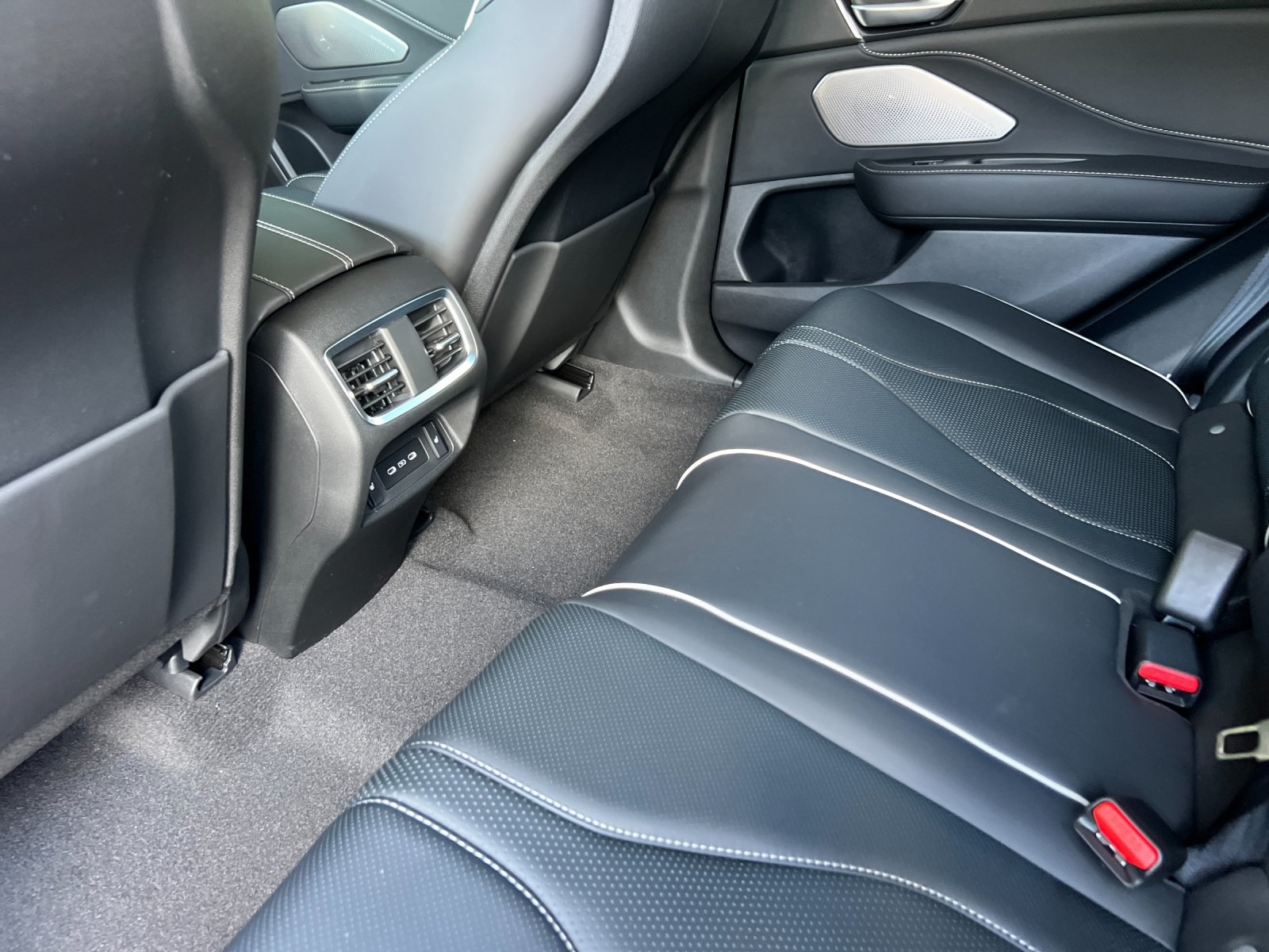 new 2025 Acura RDX car