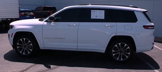 used 2022 Jeep Grand Cherokee L car, priced at $30,865