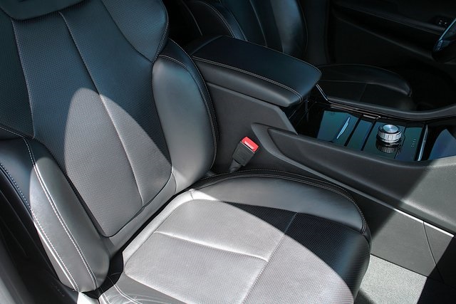 used 2022 Jeep Grand Cherokee L car, priced at $30,865