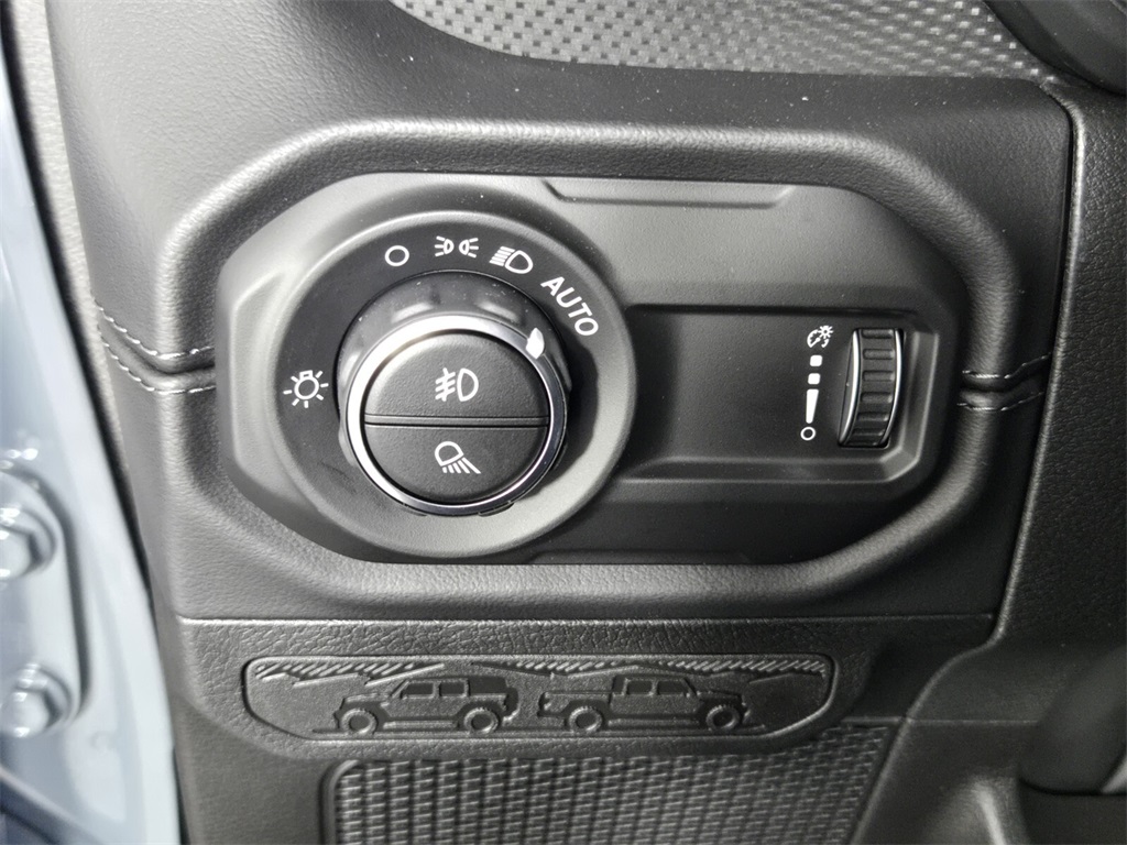 new 2025 Jeep Gladiator car, priced at $49,848