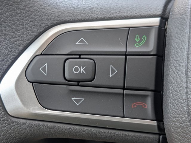 new 2025 Jeep Compass car, priced at $21,090