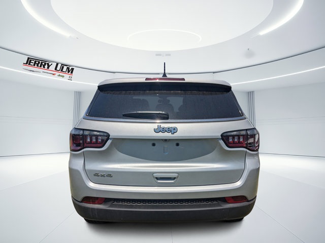 new 2025 Jeep Compass car, priced at $21,090