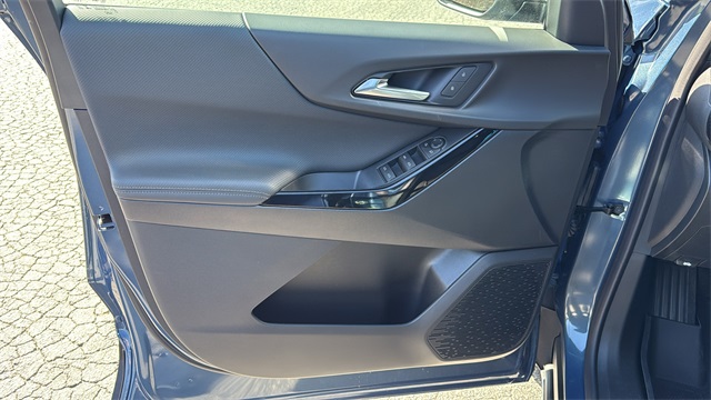 new 2026 Chevrolet Equinox car, priced at $30,820