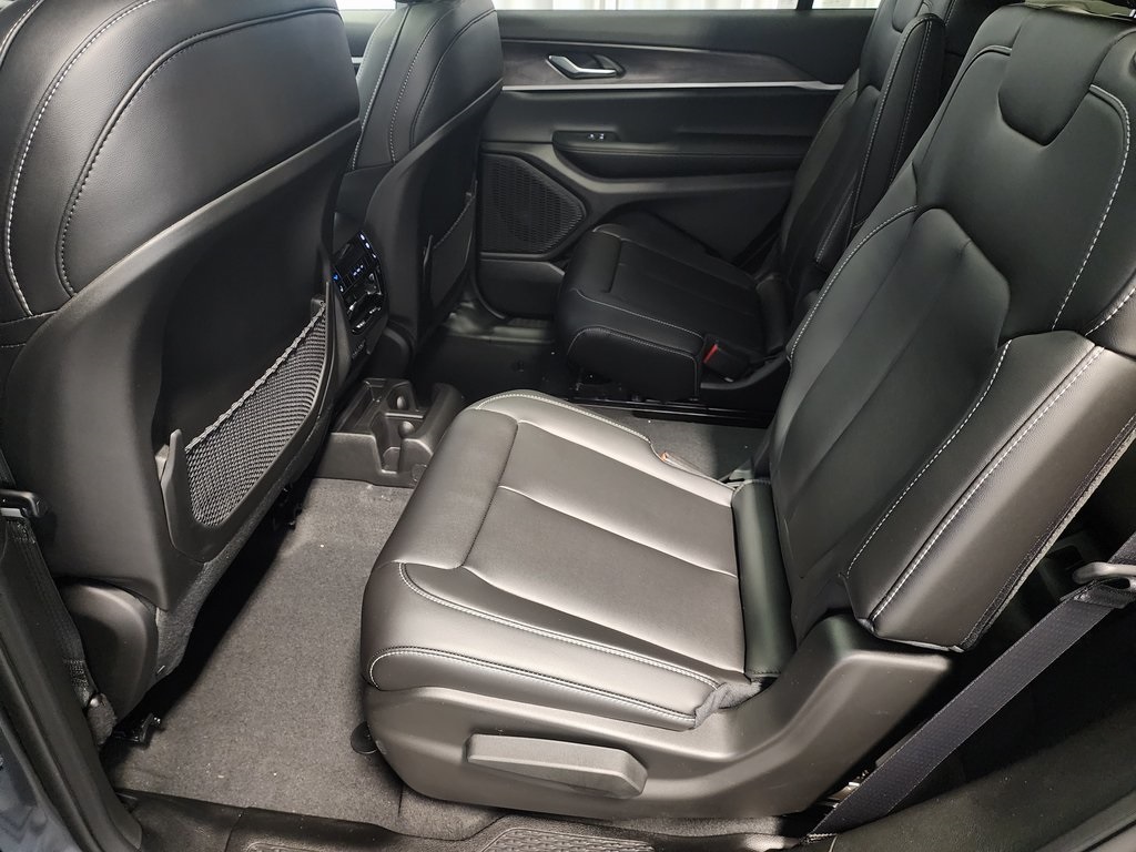 new 2025 Jeep Grand Cherokee L car, priced at $50,762
