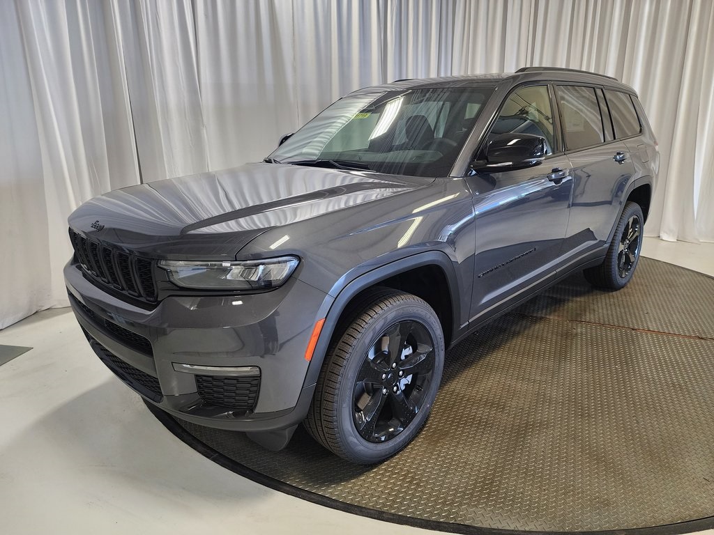 new 2025 Jeep Grand Cherokee L car, priced at $50,762
