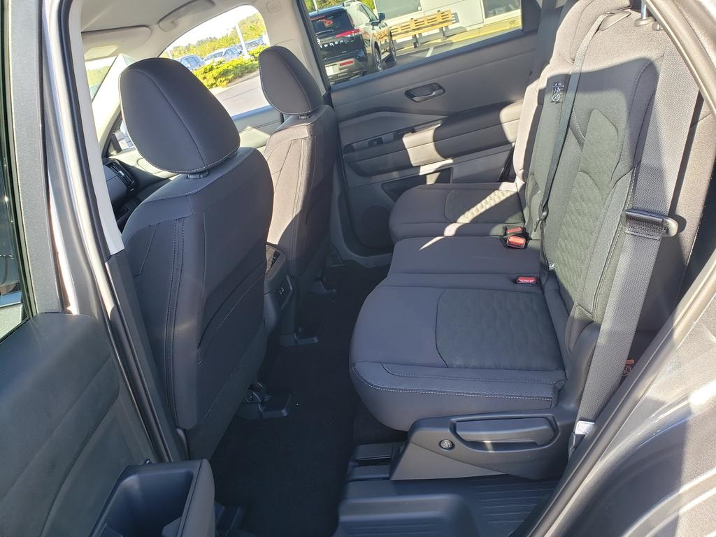 new 2025 Nissan Pathfinder car, priced at $36,408