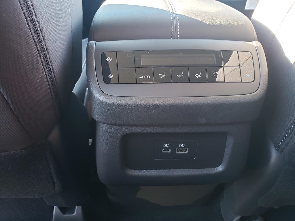 new 2025 Nissan Pathfinder car, priced at $36,408