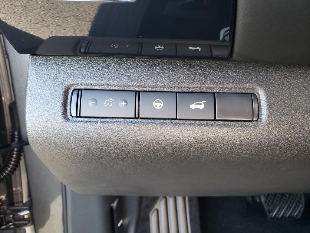 new 2025 Nissan Pathfinder car, priced at $36,408