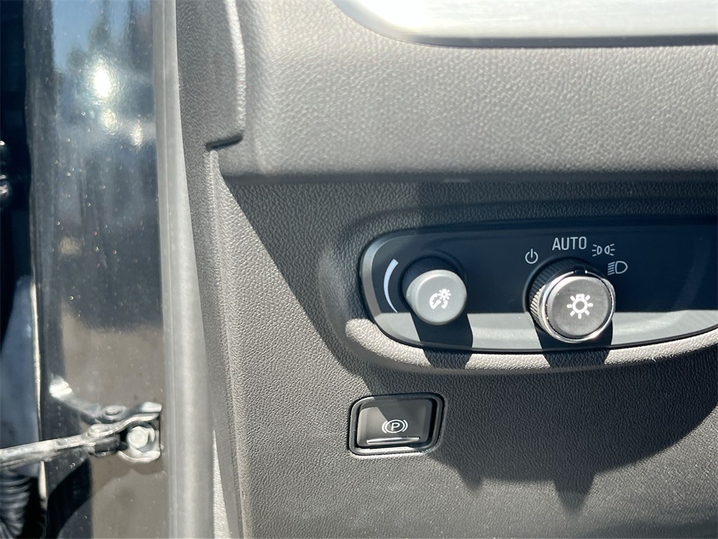 used 2024 GMC Terrain car, priced at $21,400