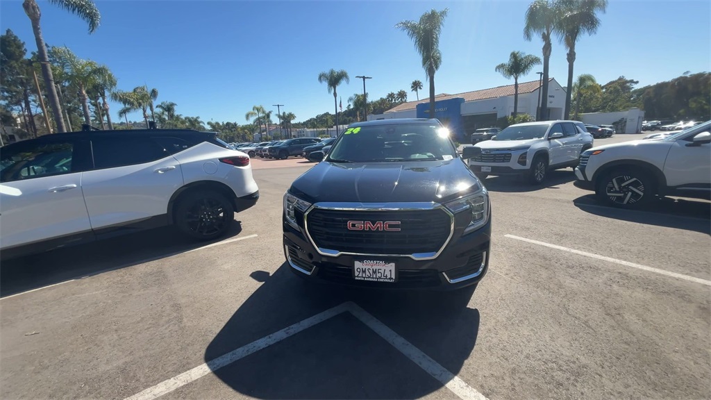 used 2024 GMC Terrain car, priced at $21,400