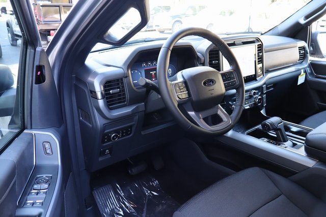 new 2025 Ford F-150 car, priced at $59,094